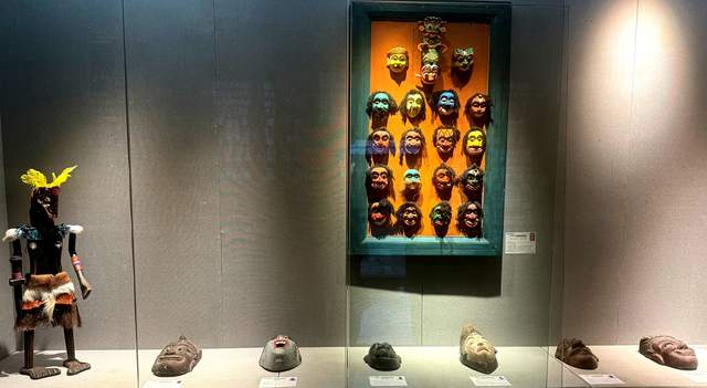 《面具之魅》展在安顺武庙开幕，世界面具与屯堡地戏脸谱同场对话